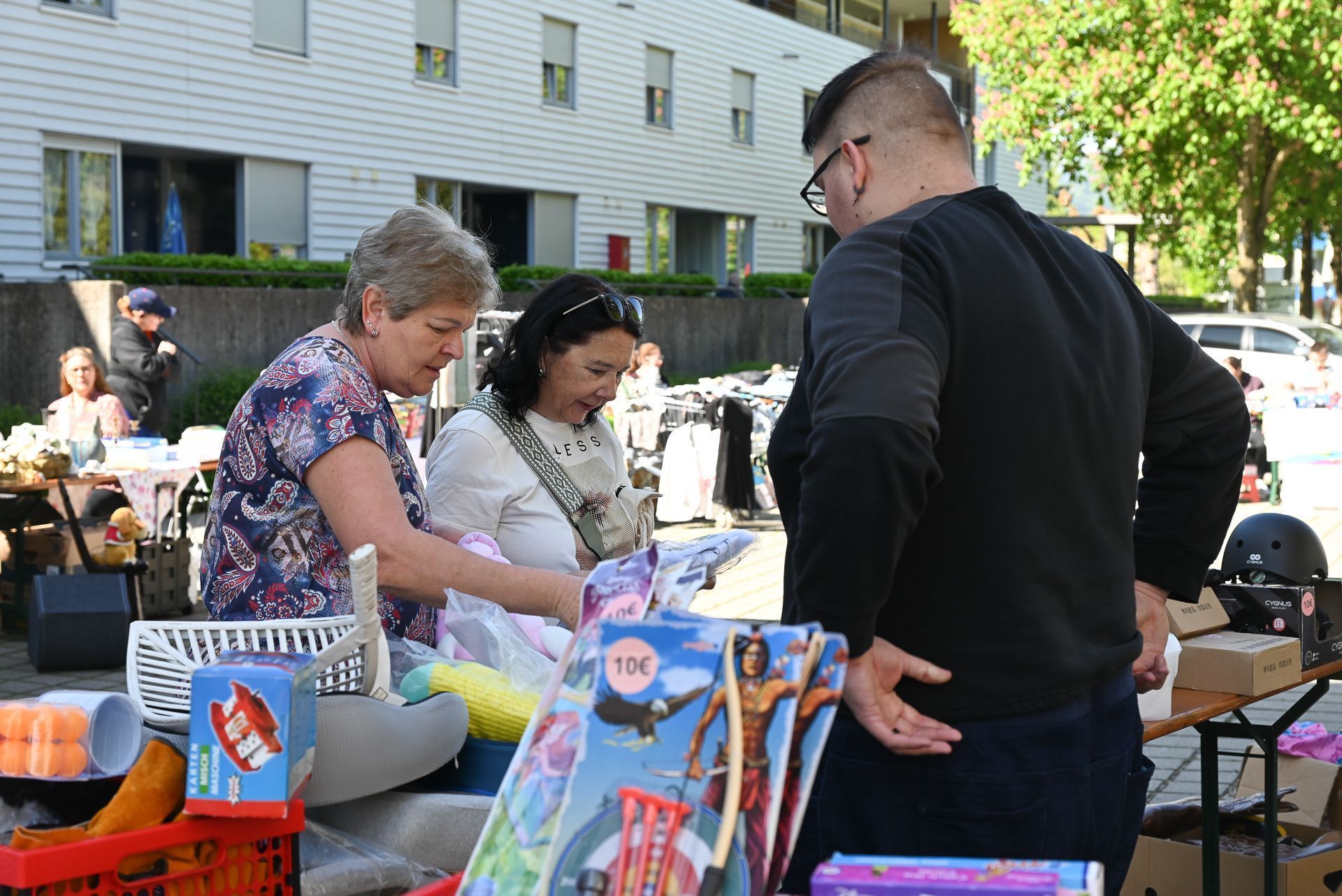 Von neun bis 15 Uhr dauerte der Flohmarkt.