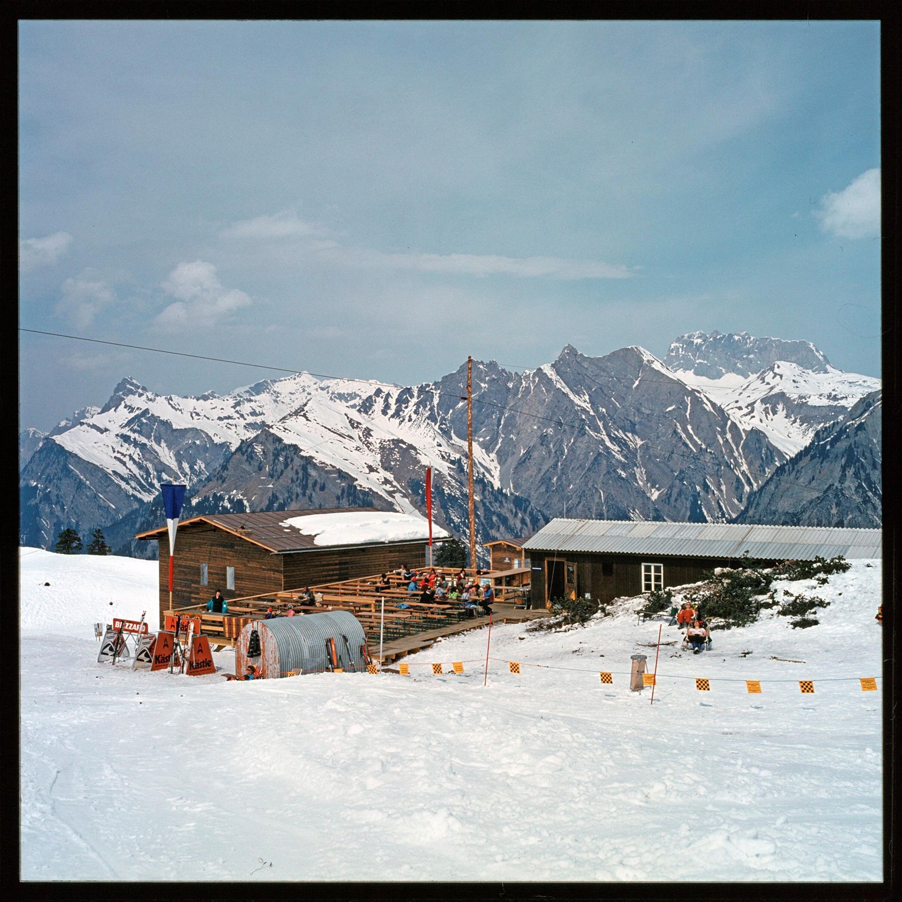 Eine Baubaracke diente als erstes Bergrestaurant (Foto: Wolfgang Fritz)