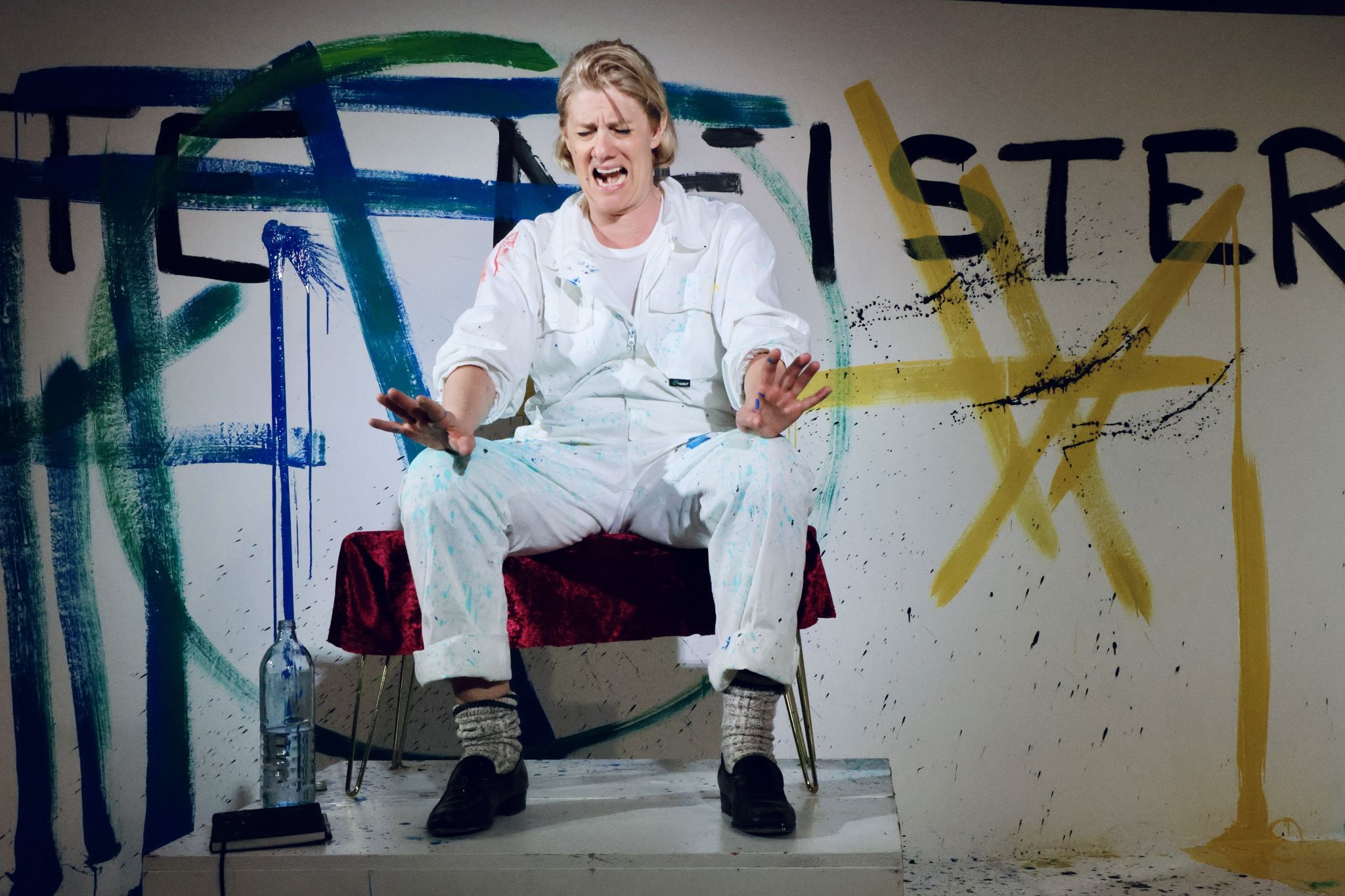 Maria Fliri zeigt sich auf der Bühne interdisziplinär. UNPOP/STARK