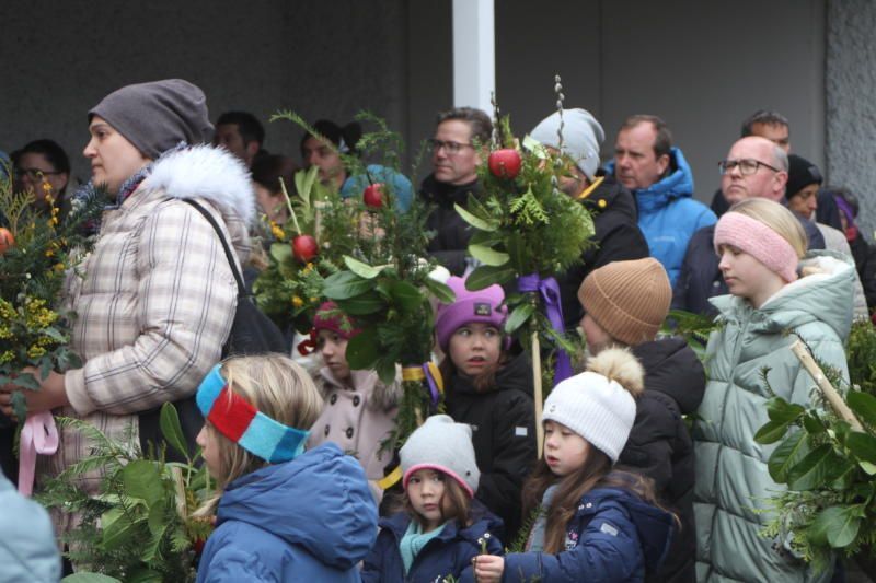 Viele Familien waren dabei. 