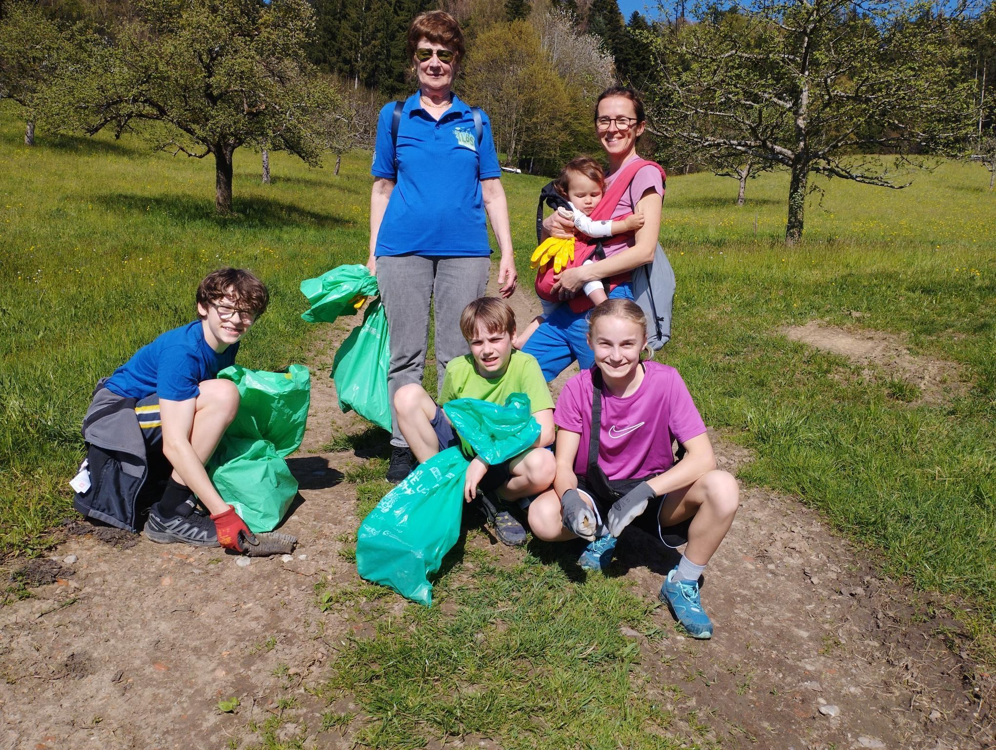 Im ganzen Gemeindegebiet wurde Müll gesammelt.