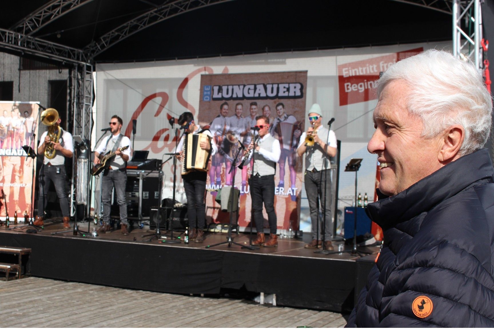 Die Wälder Musiklegende Anton Lingg sprach den begeisterten Konzertbesuchern aus der Seele: „Dia spielod brutal guad . . .“   