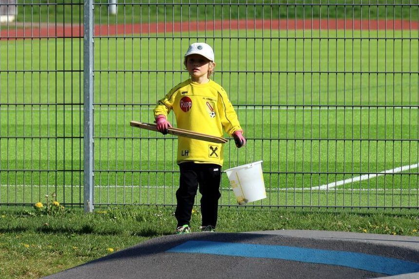 Leonard mit Einsatz für die Umwelt bei der Seeufer- und Flurreinigung in Hörbranz