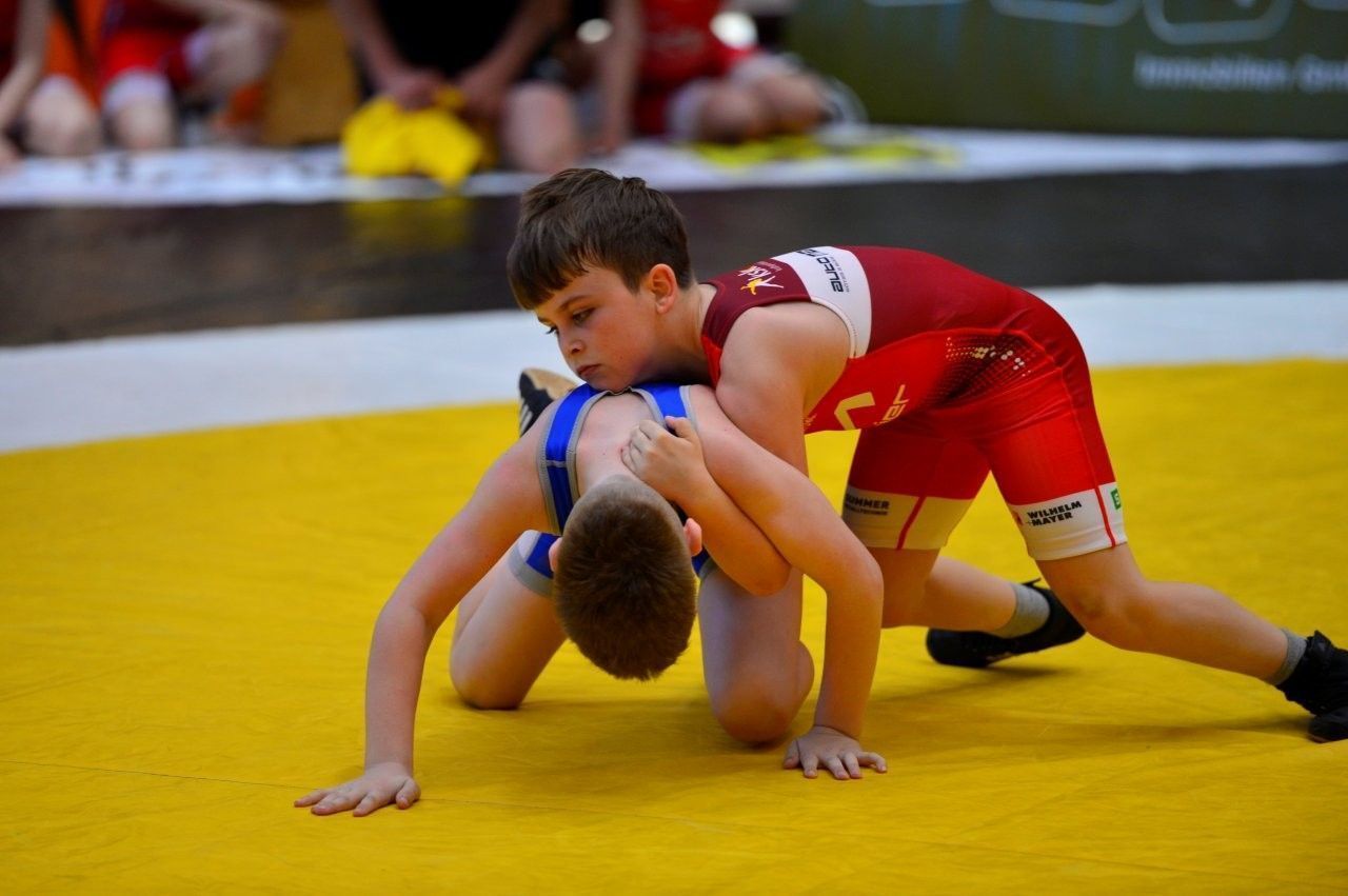 Nachwuchsringer in Action. 
