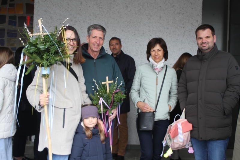 Palmweihe mit der Familie Sturn. 