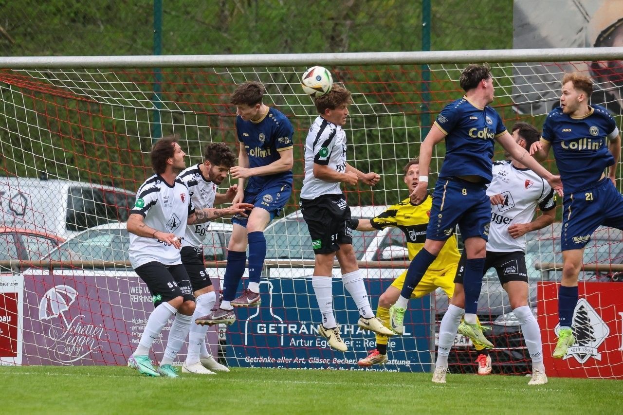 Kampf von beiden Seiten in der Junkerau. 