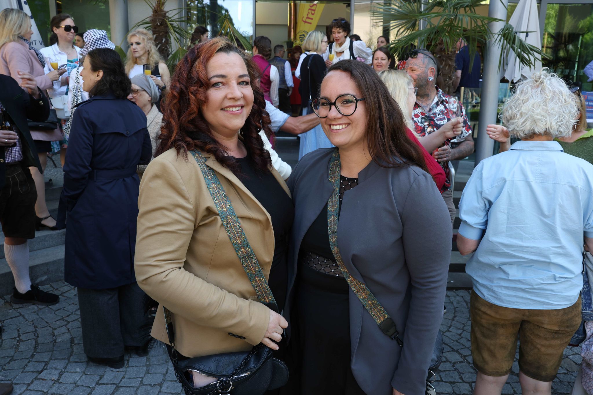 Noreen Seebach und Sarina Rhyner.