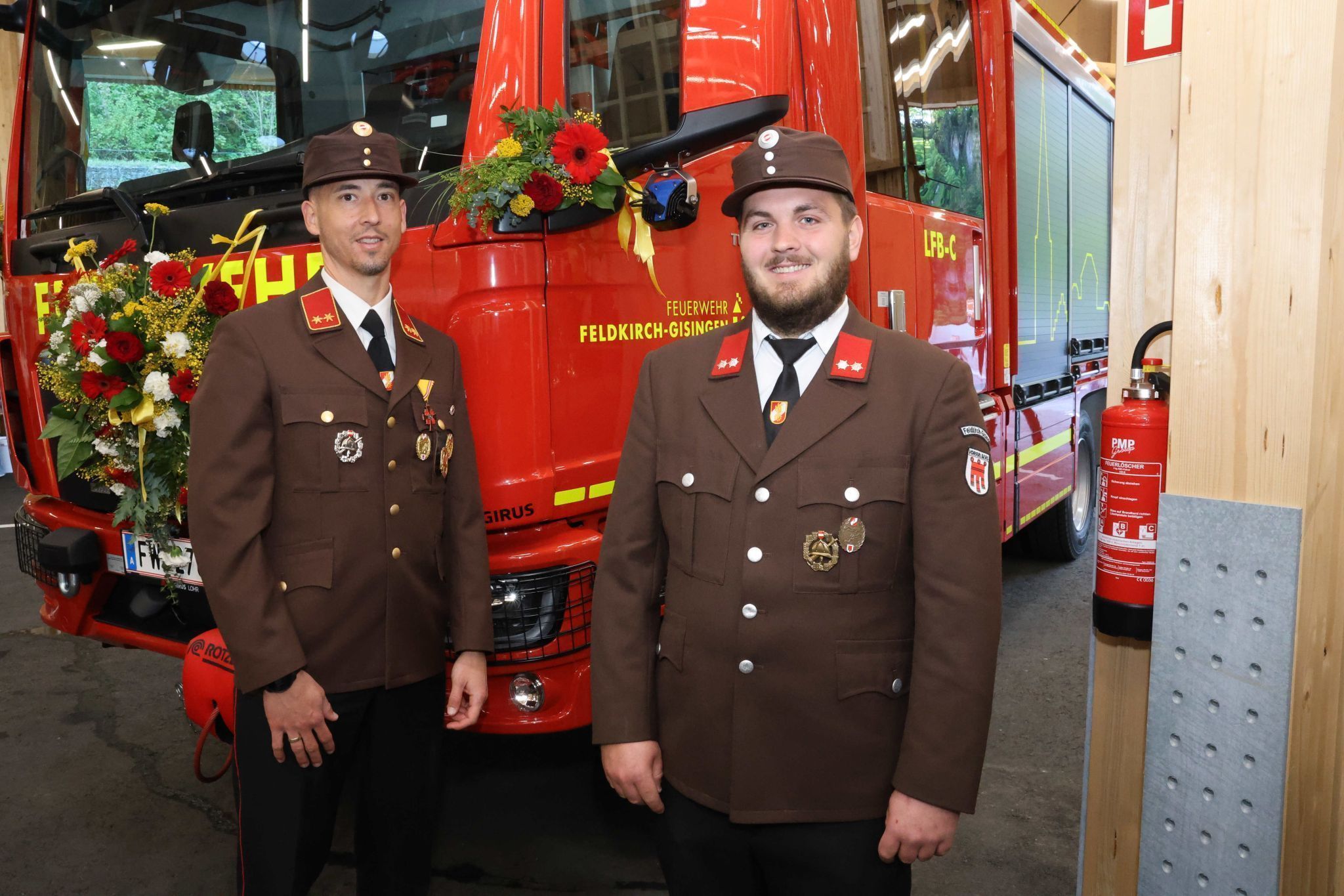 Kommandant-Stellvertreter Florian Ebner und Fahrzeugwart Pascal Frick.