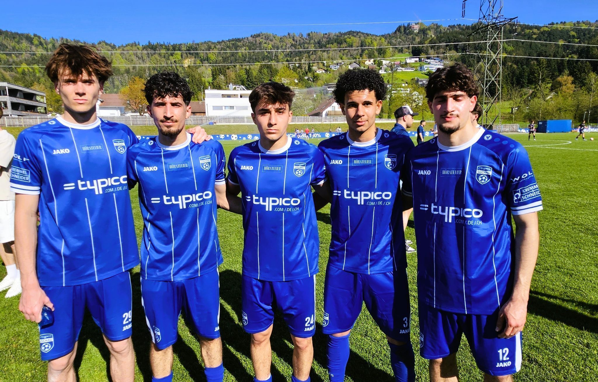 Nicolas Messmer, Mohamad Tajelddin, Ismail Bozbiyik, Saleh Saado und Arda Canpolat von den SV typico Lochau Juniors müssen sich erneut in der Kampfmannschaft beweisen.