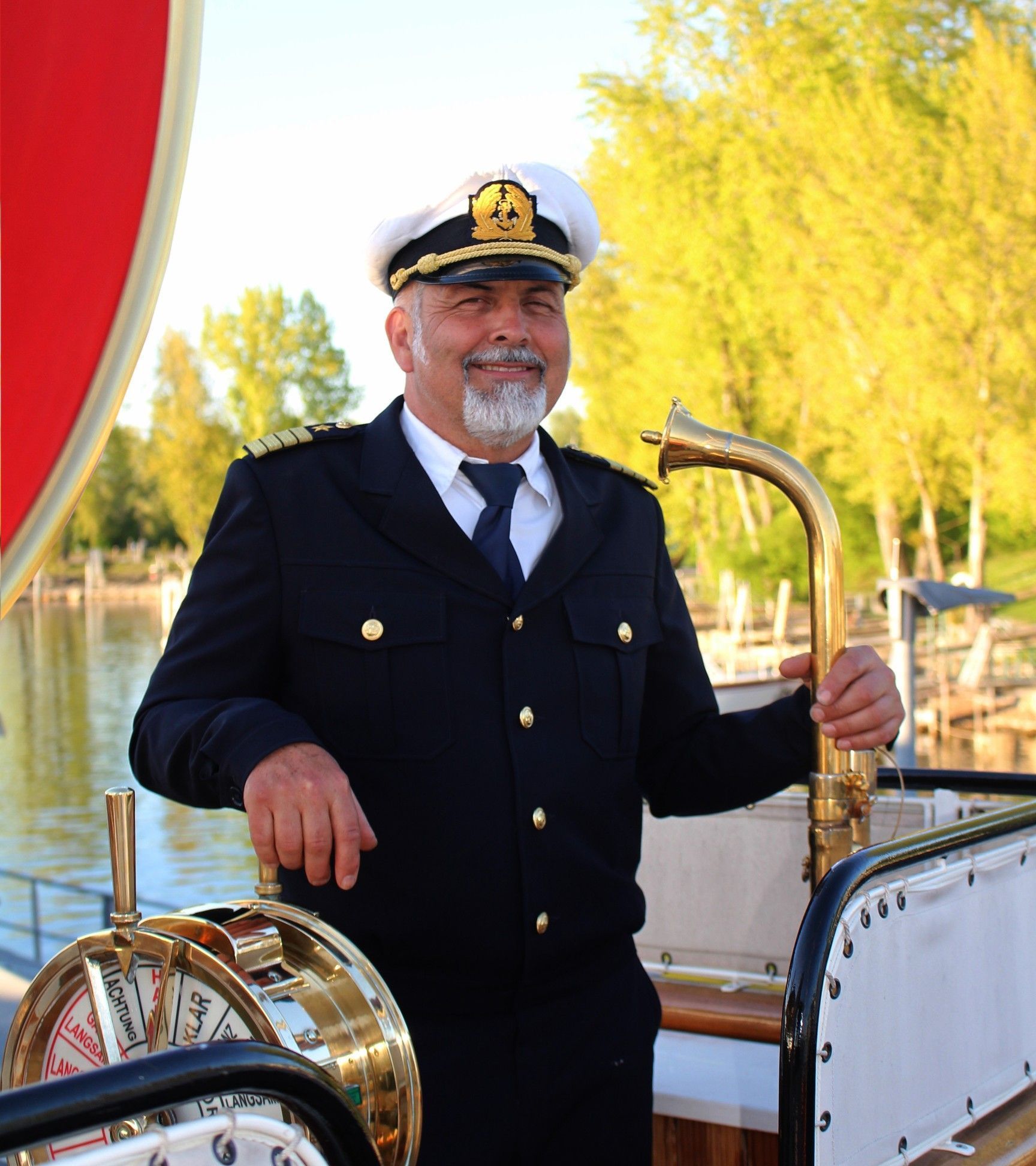 „Leinen los!“ Dampfer-Urgestein Robert Kössler startete in seine 36. Hohentwiel-Saison.