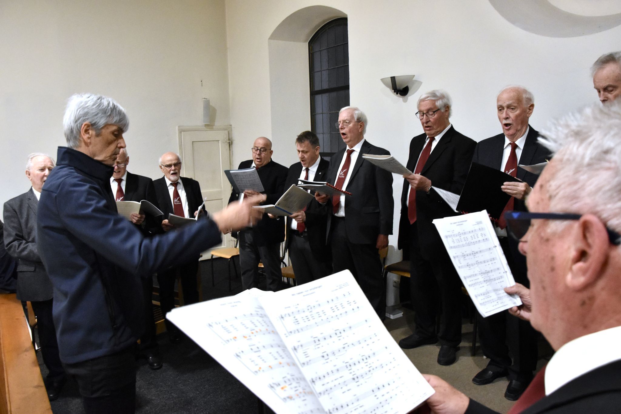 Osternachtfeier in der Kirche des Franziskanerkloster Bludenz - Franziskanerchor Bludenz, Leitung: Mario Ploner