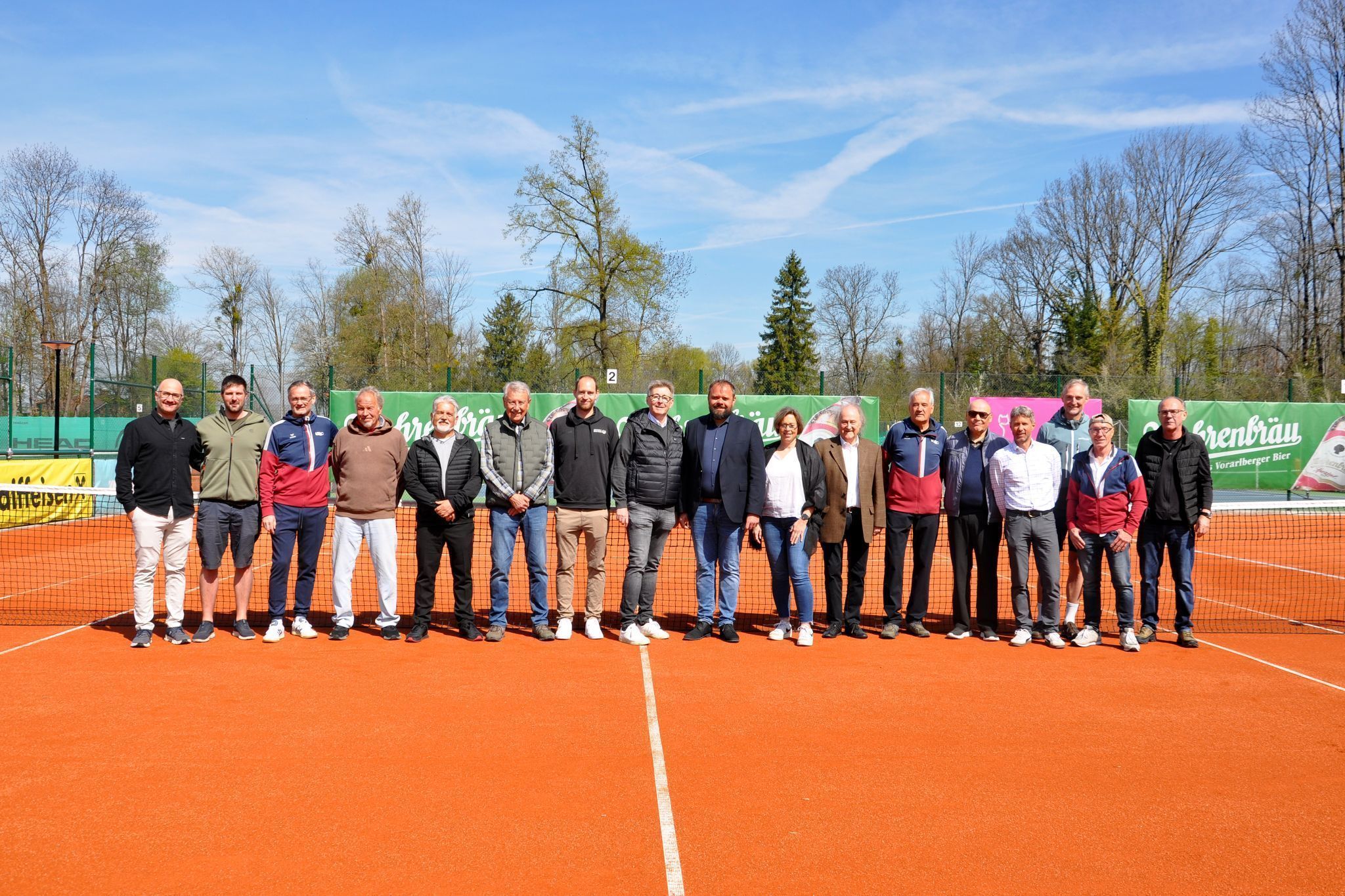 Nach mehreren Anläufen konnte die Sanierung schließlich umgesetzt und nun erfolgreich die Eröffnung gefeiert werden.