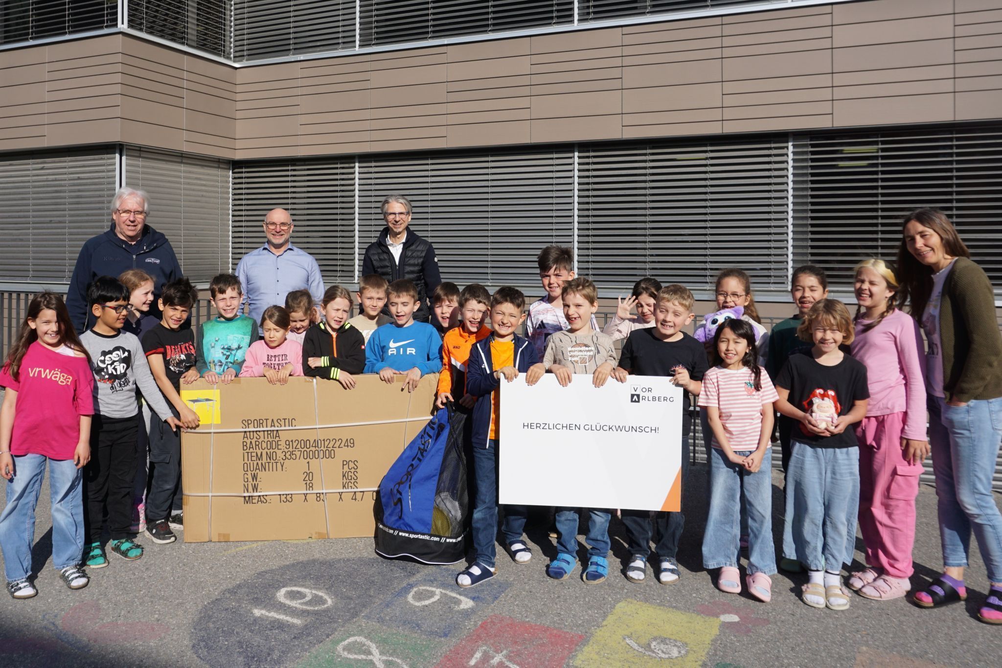 VS Bürs erhielt neue Utensilien. 