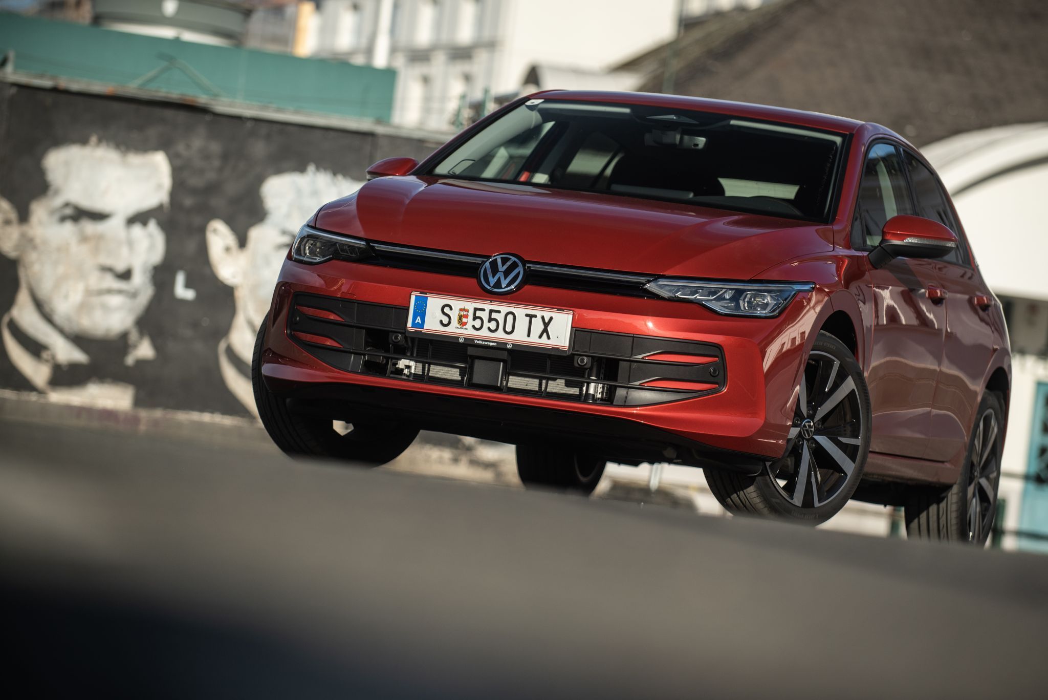 „Er war so populär“ - und ist es immer noch: Die Falco Edition nimmt die Tradition der Golf-Sondermodelle mit Musikbezug aus den 90er-Jahren wieder auf und ist exklusiv in Österreich erhältlich