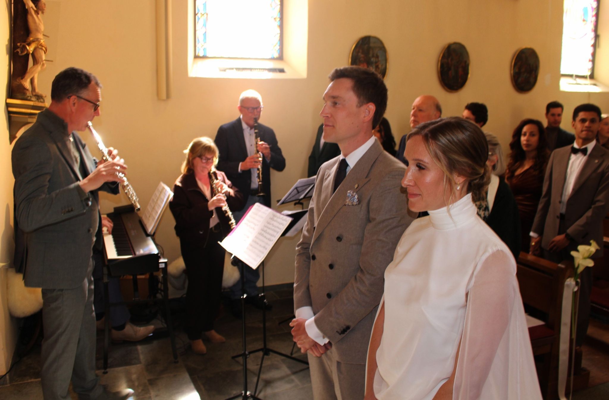 Für die „Flämische Hochzeit“ hatte das Paar auch das Musik-Ensemble aus Belgien mitgebracht.   