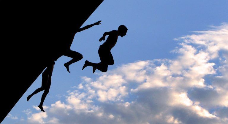 urn:newsml:dpa.com:20090101:120615-90-018303