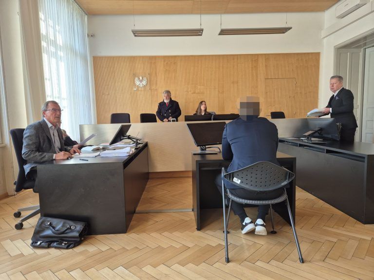 Angeklagter Bootsunfall.jpg