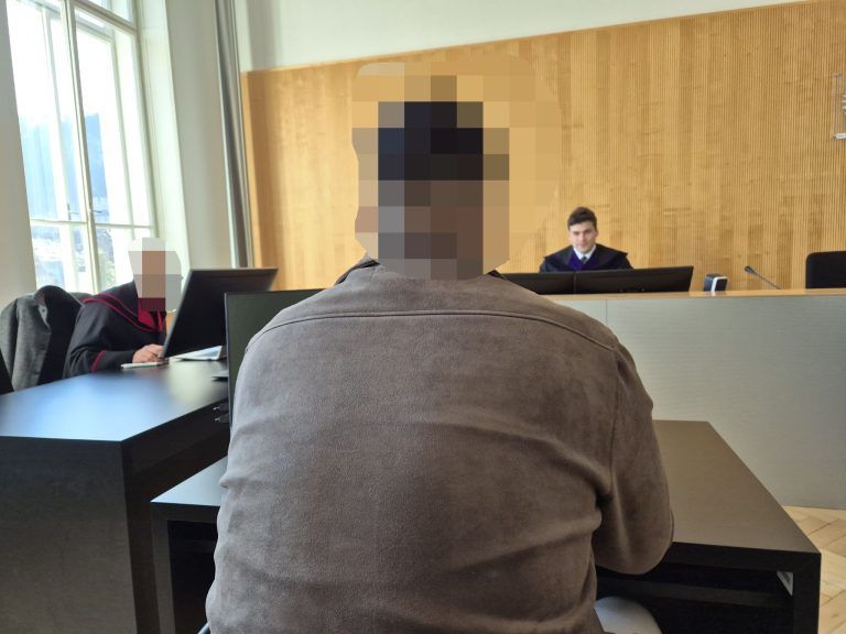 Angeklagter Fake Profil.jpg