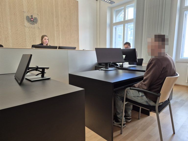 Angeklagter Matraze Brandstiftung.jpg