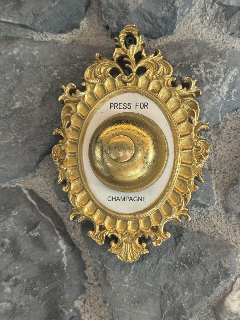 Mehr als nur ein Lokal – Neustart im AK-Quartier mit "AVENTURE"