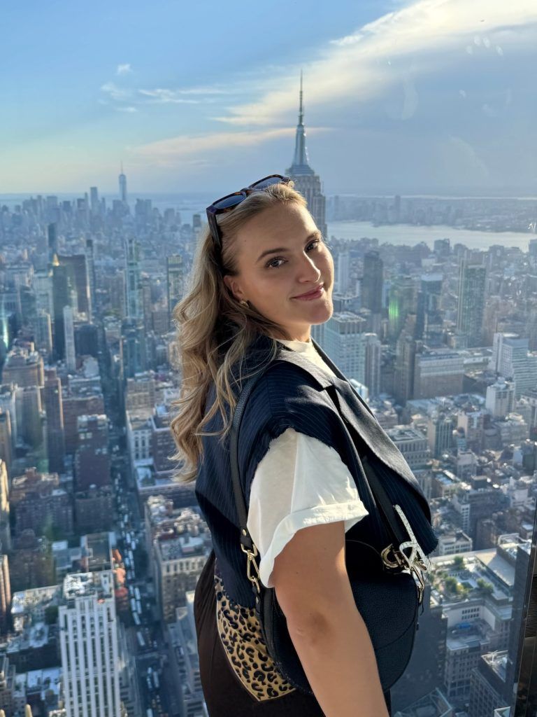 Stammzellspende schenkt Laura (27) neue Hoffnung: "Ich darf jetzt zwei Mal Geburtstag feiern"