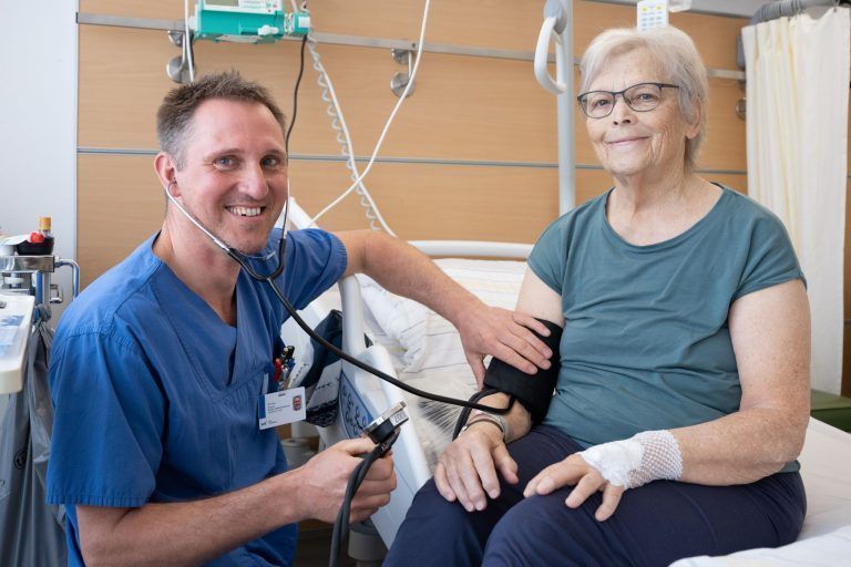 Vom Gärtner zum Pfleger: Herwig Breuß hat im Krankenhaus einen Wohlfühlort