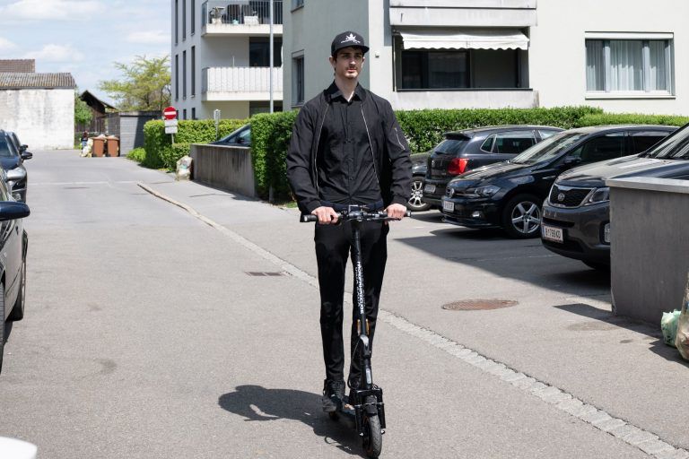 Neue Spielregeln für E-Scooter-Fahrer: „Es wirft den ganzen Markt über den Haufen“