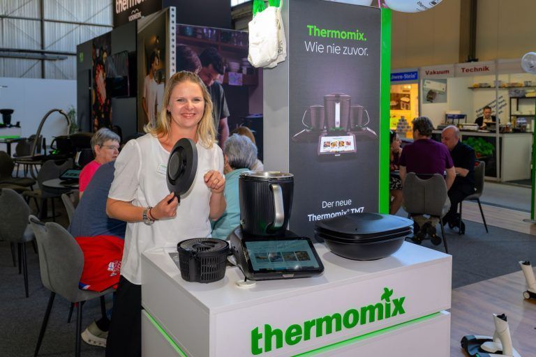 Zwischen Kirschbaum und Hühnerstall: Vorhang auf für die Schau!