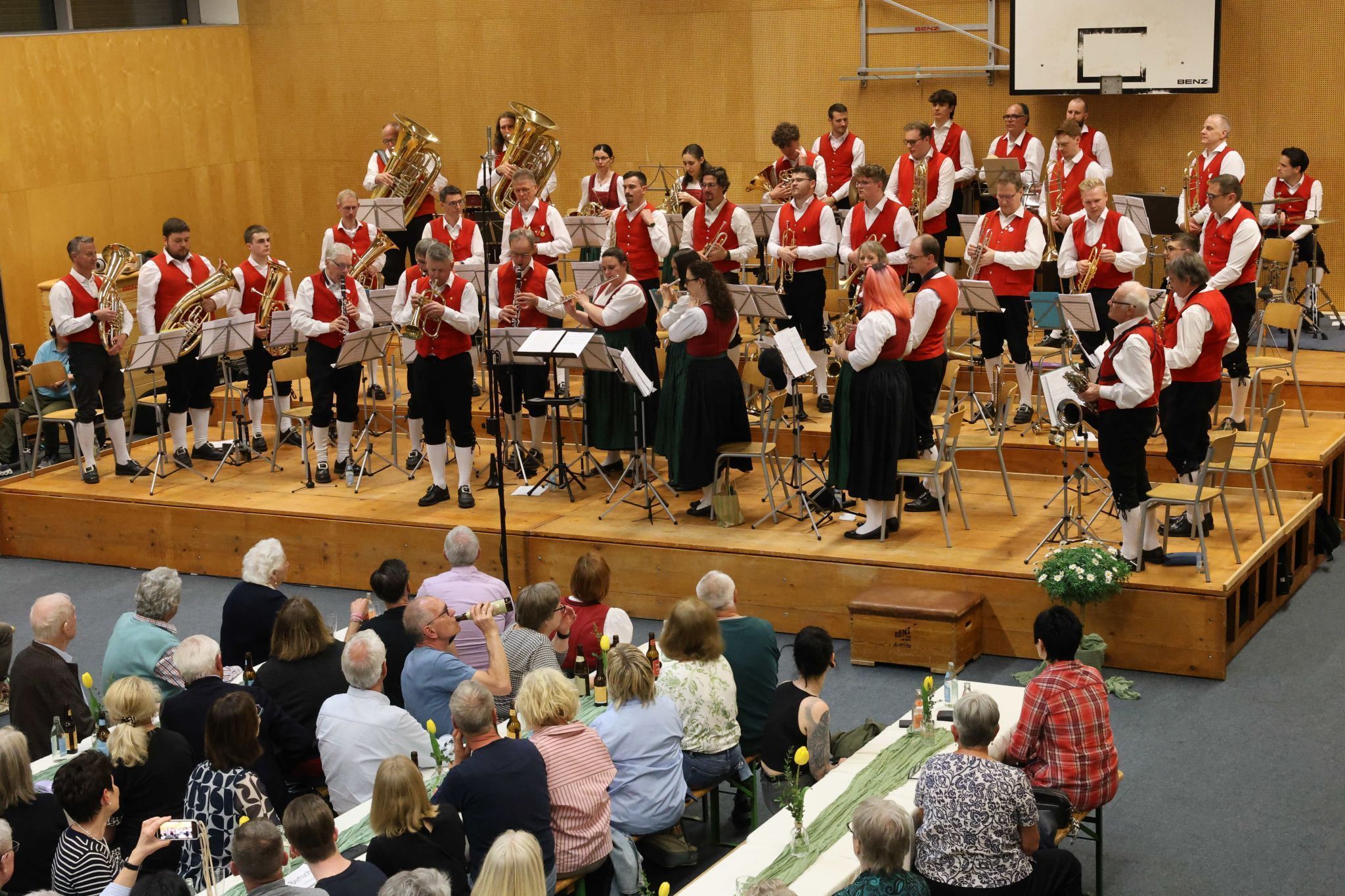 Mit ihrem jüngsten Konzert machte die HM TiTo vielen Musikfreuden eine Freude. (Bildergalerie)