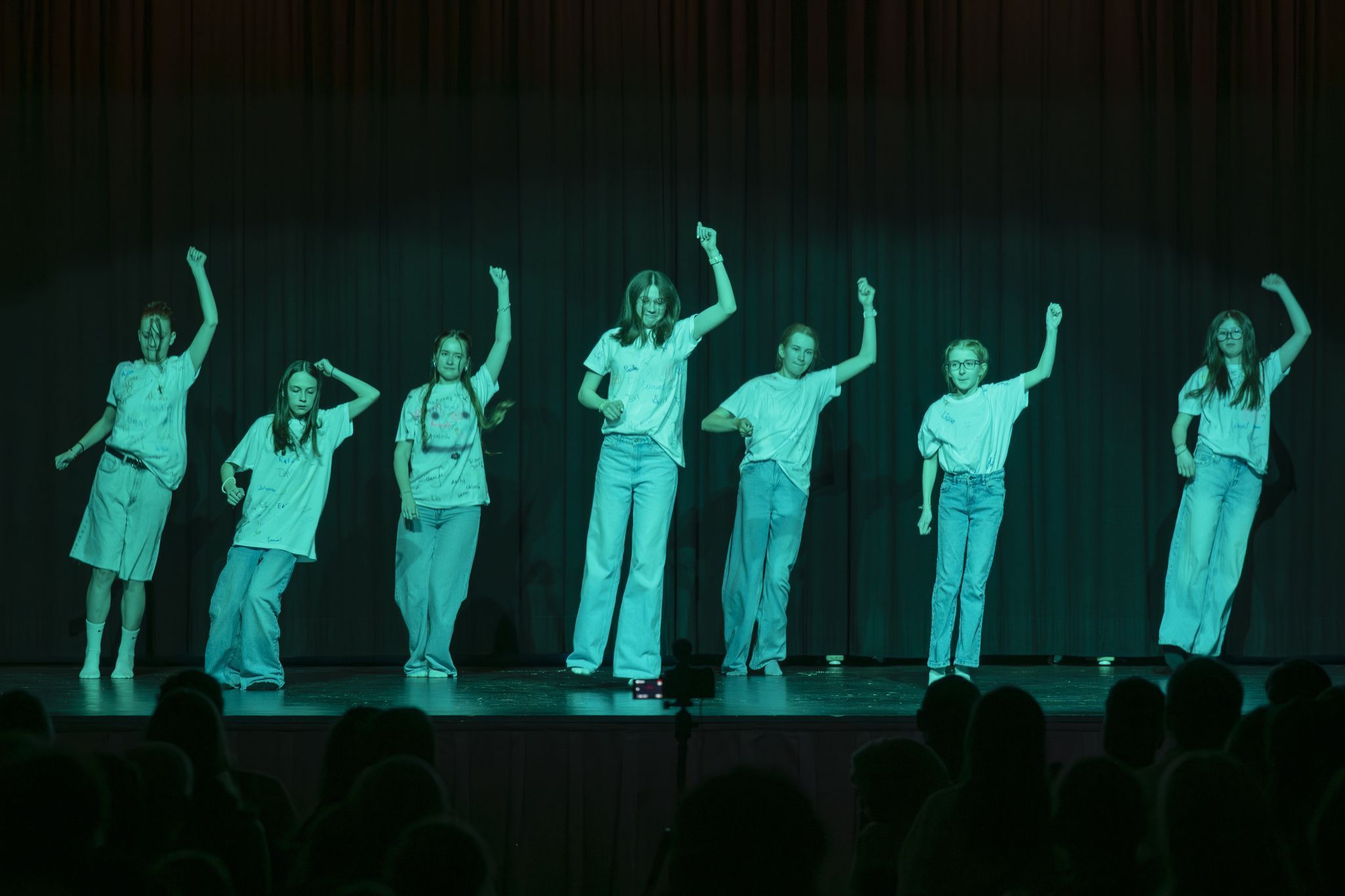 Dance, Dance, Dance die Mädchen der 4A 