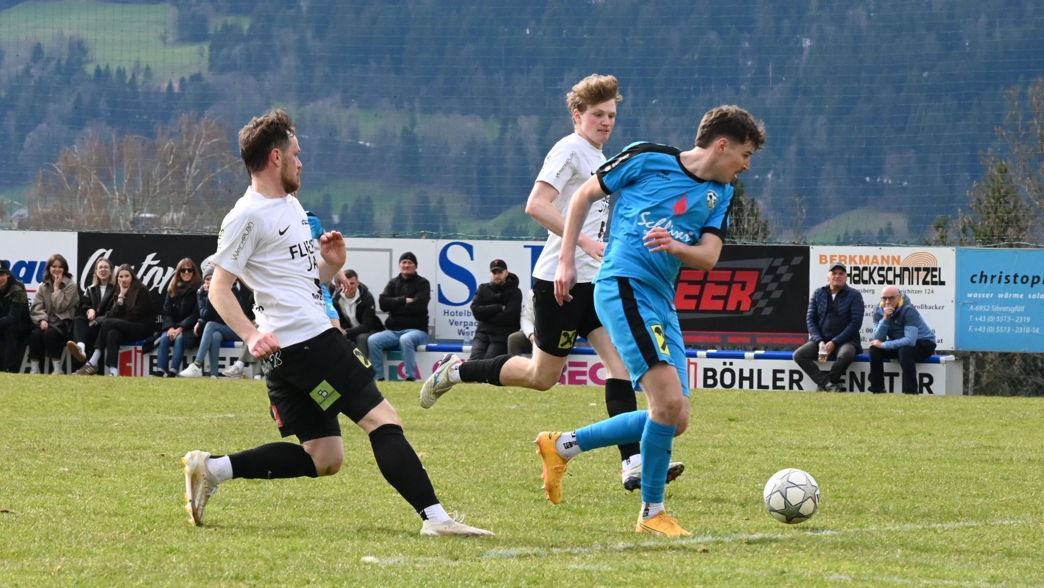 Schlins kann sogar aufsteigen. 