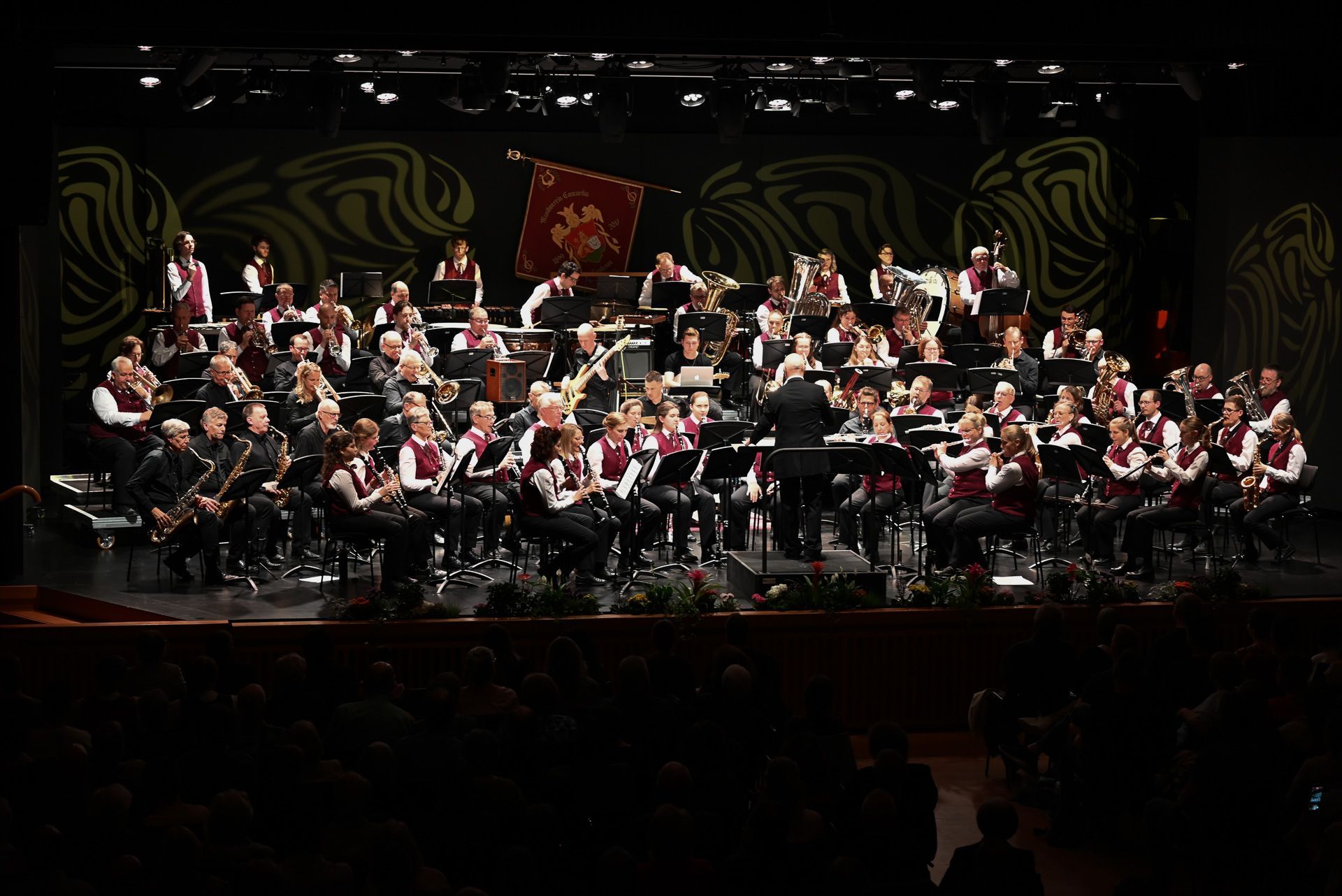 Mit Touren der Zeit hat Gilbert Tinner ein klingendes Denkmal für Lustenau und seine Stickereigeschichte geschaffen.