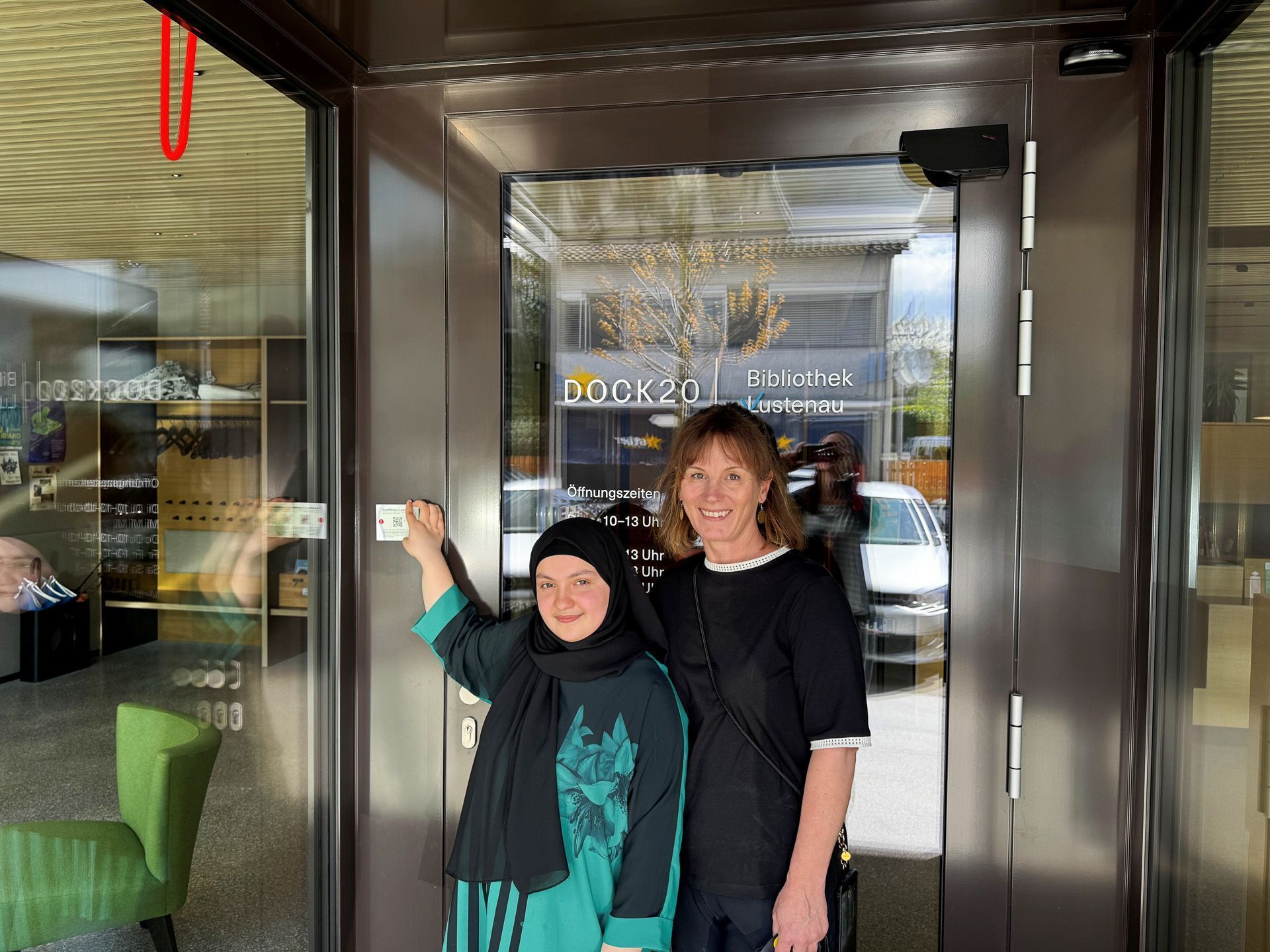 Auch die Bibliothek in Lustenau ist für die Jugendlichen ein Lieblingsort.