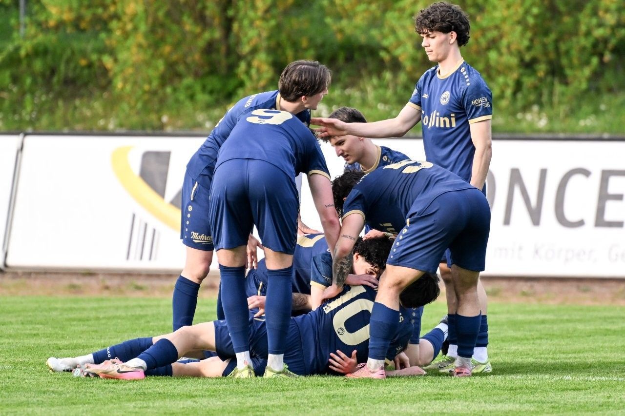 Jubel im Hohenemser Lager. 