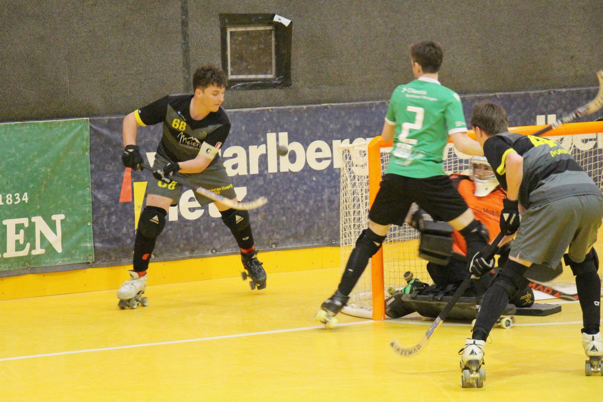 Dornbirn stemmte sich mit viel Kampfgeist gegen die Niederlage, musste sich am Ende aber knapp mit 1:2 geschlagen geben.