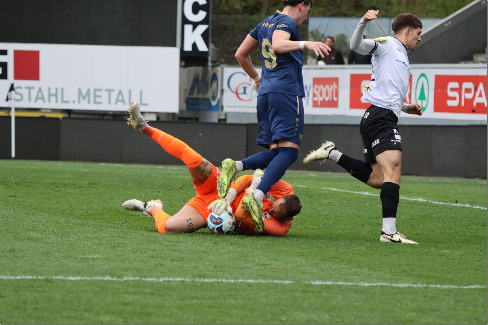 Antosch Sieger gegen Gassner. 