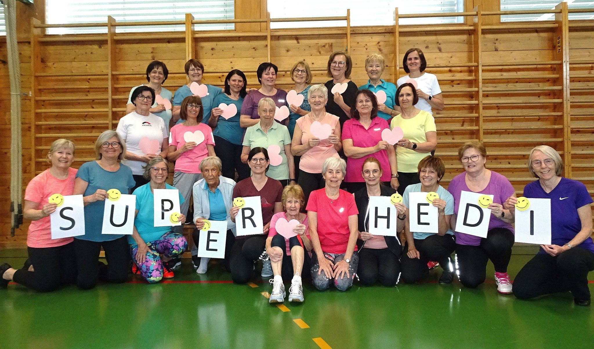 Die über 30 Turnerinnen lieben ihre wöchentliche Turnstunde mit 