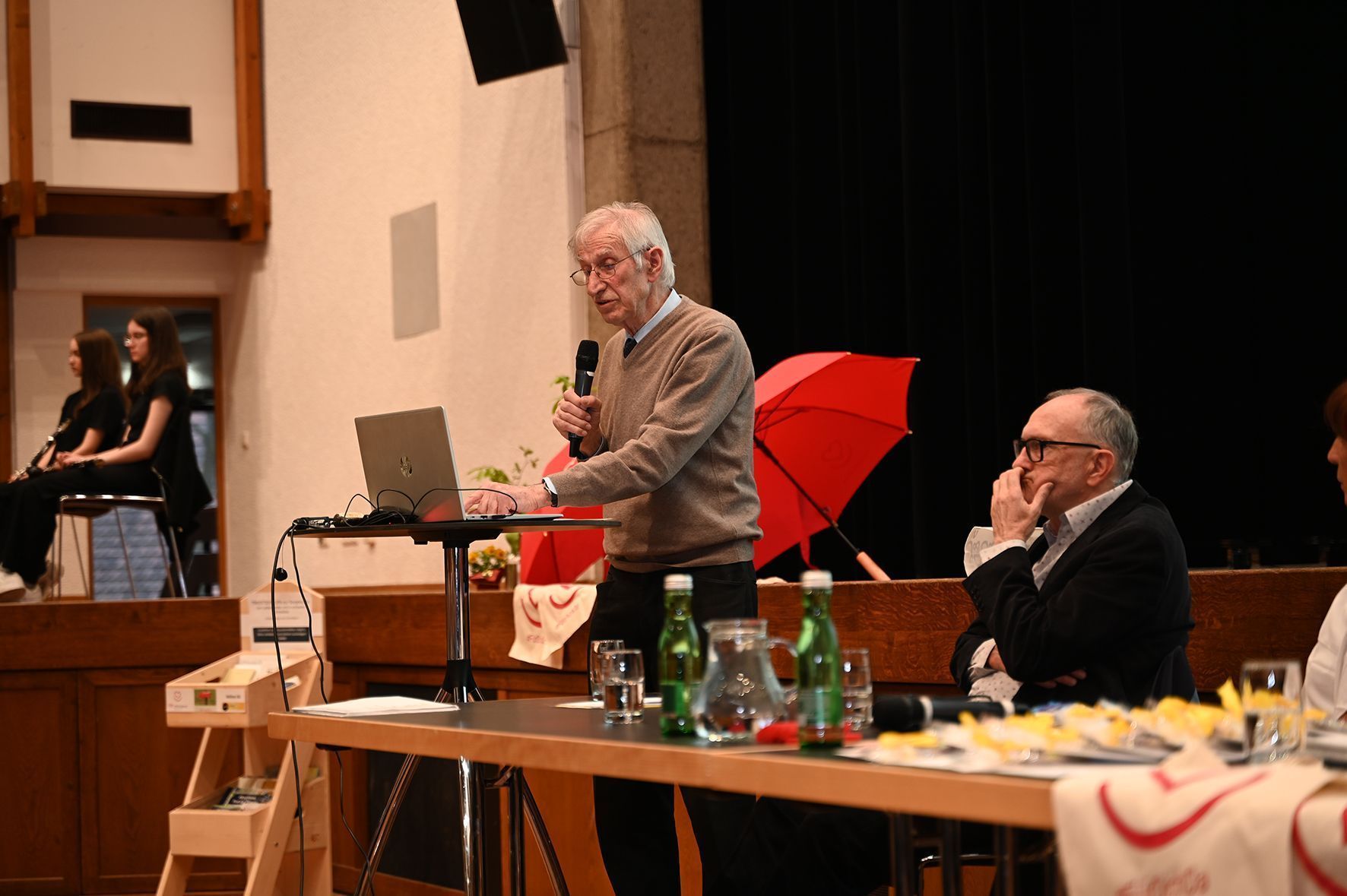 Elmar Simma beeindruckte mit seinen einfachen wie klugen Worten.