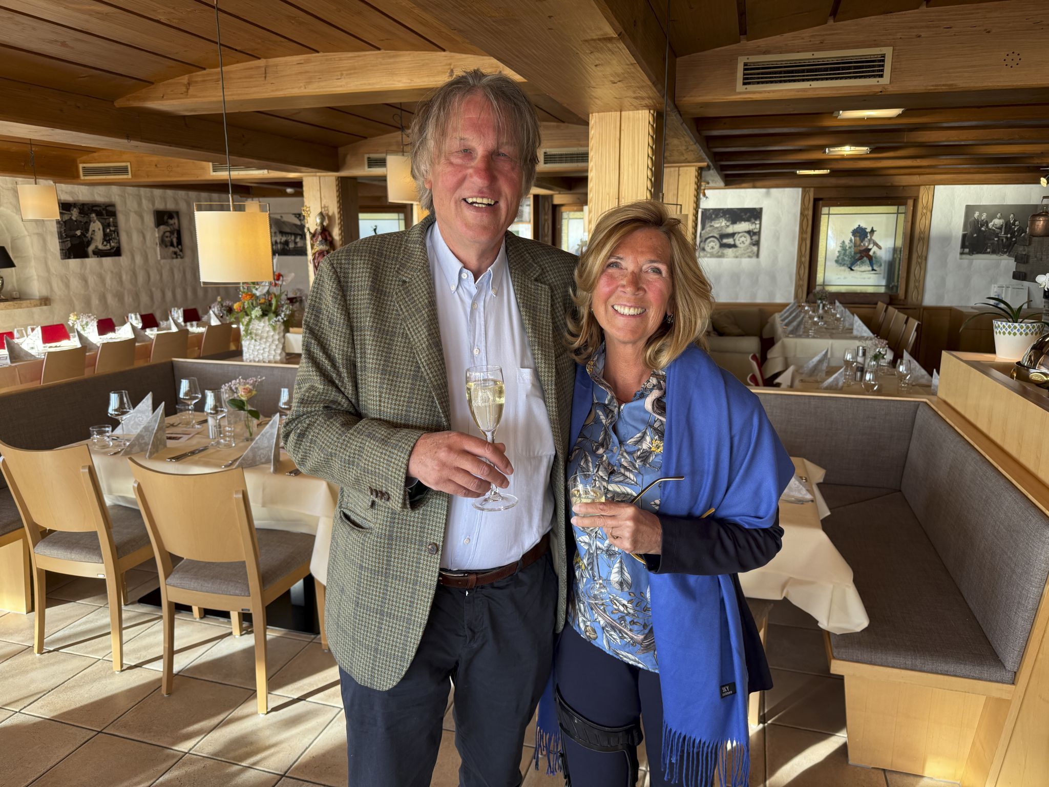 Margot Deuring und Martin Schneider beim Apero