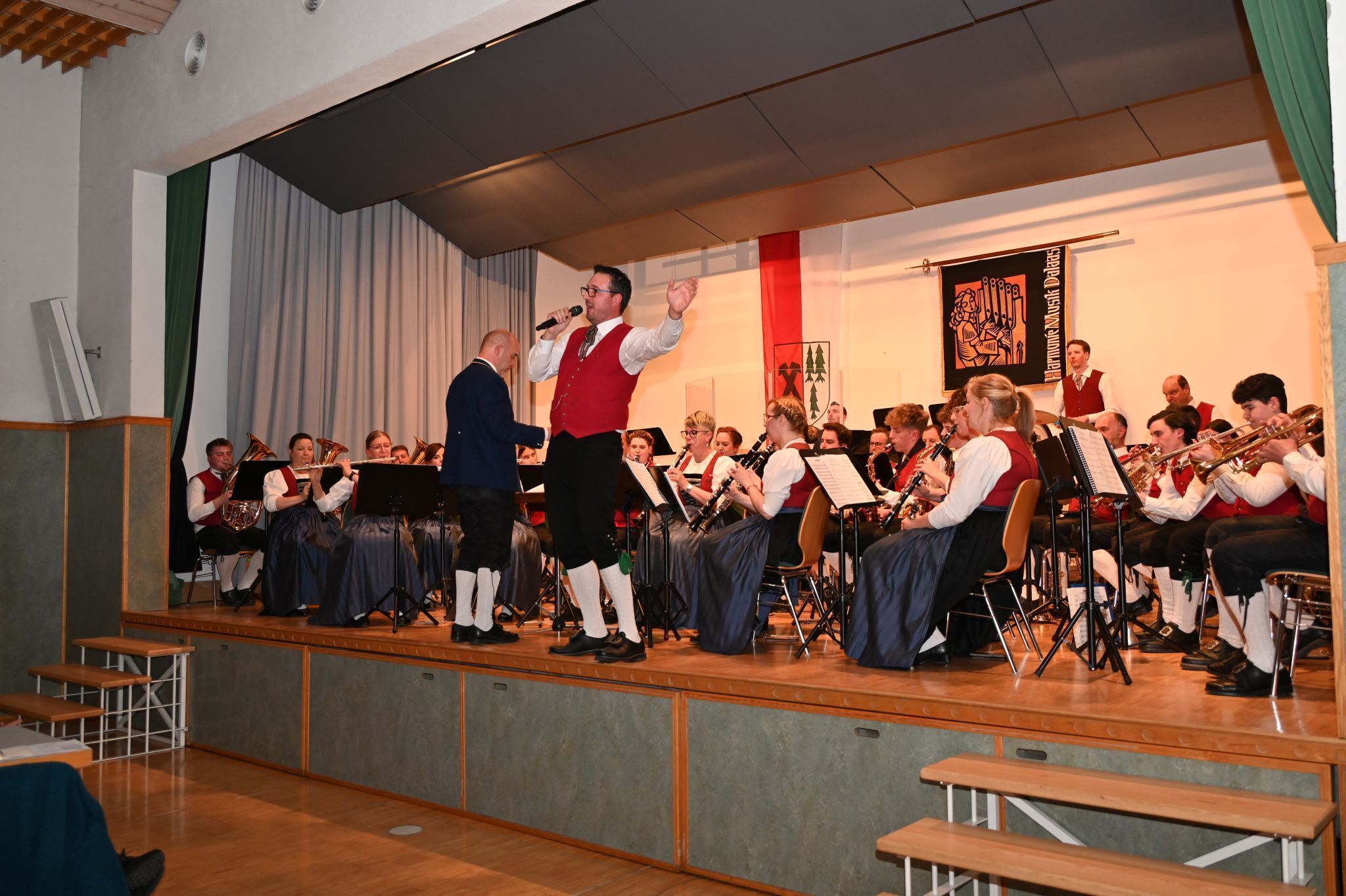 Martin Tasser überzeugte mit seiner Gesangseinlage.