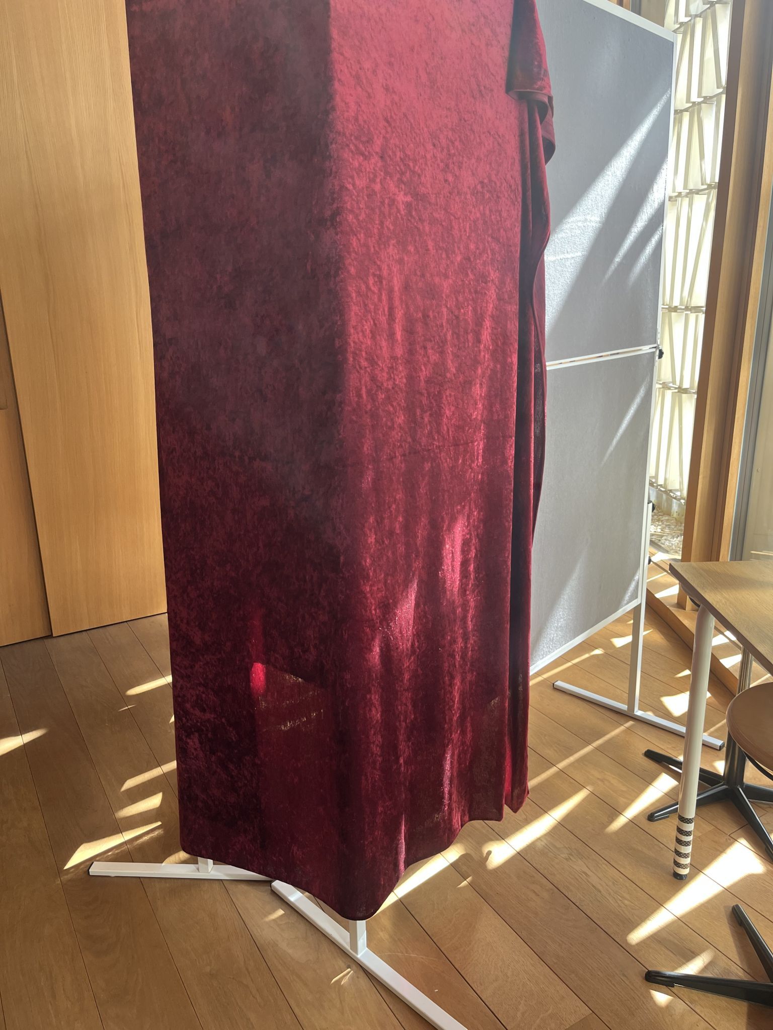 Sogar eine eigene Wahlkabine gab es für die jungen Wählerinnen und Wähler. 