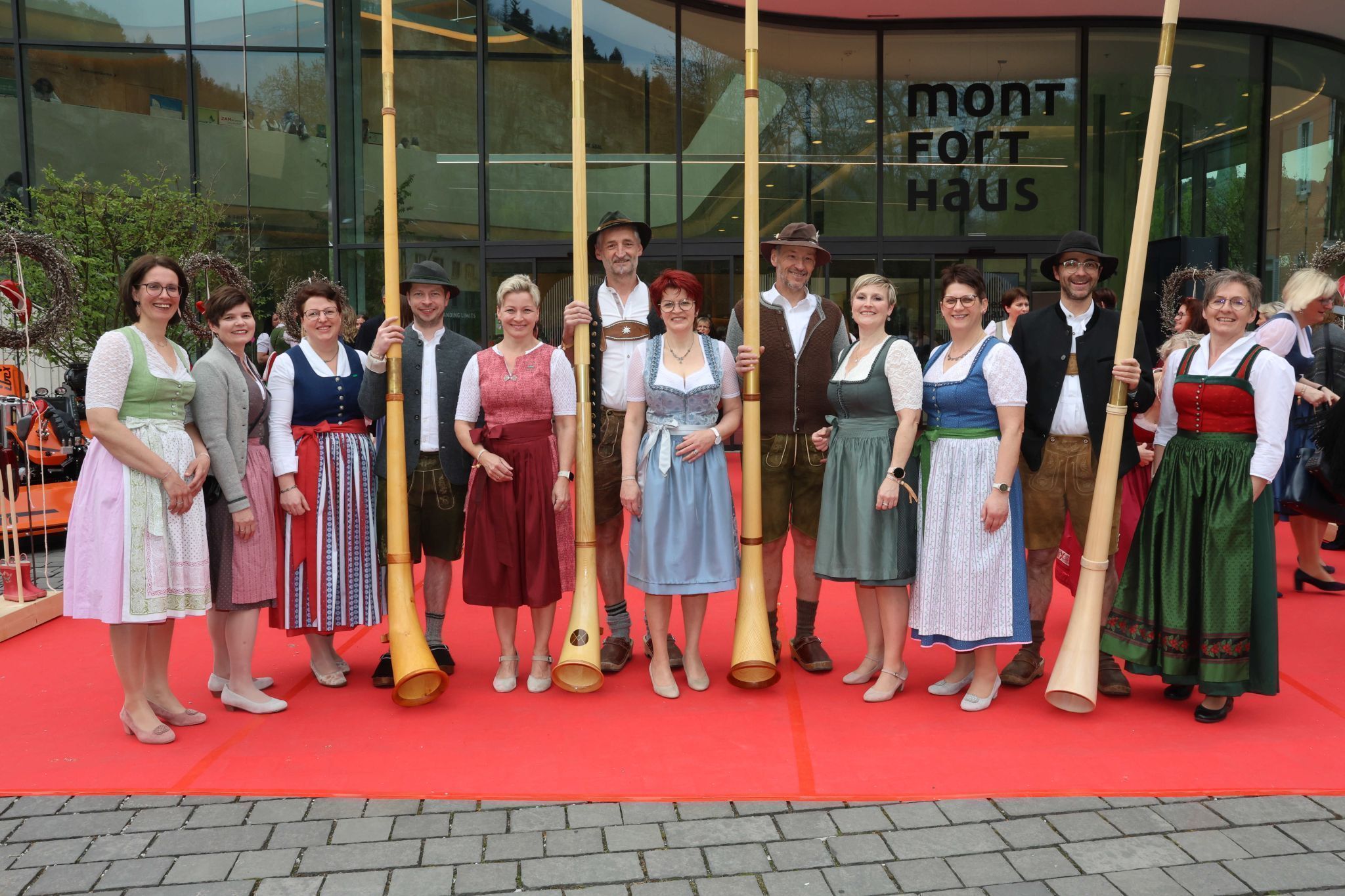 Die Alphornisten waren beliebte Fotomotive.