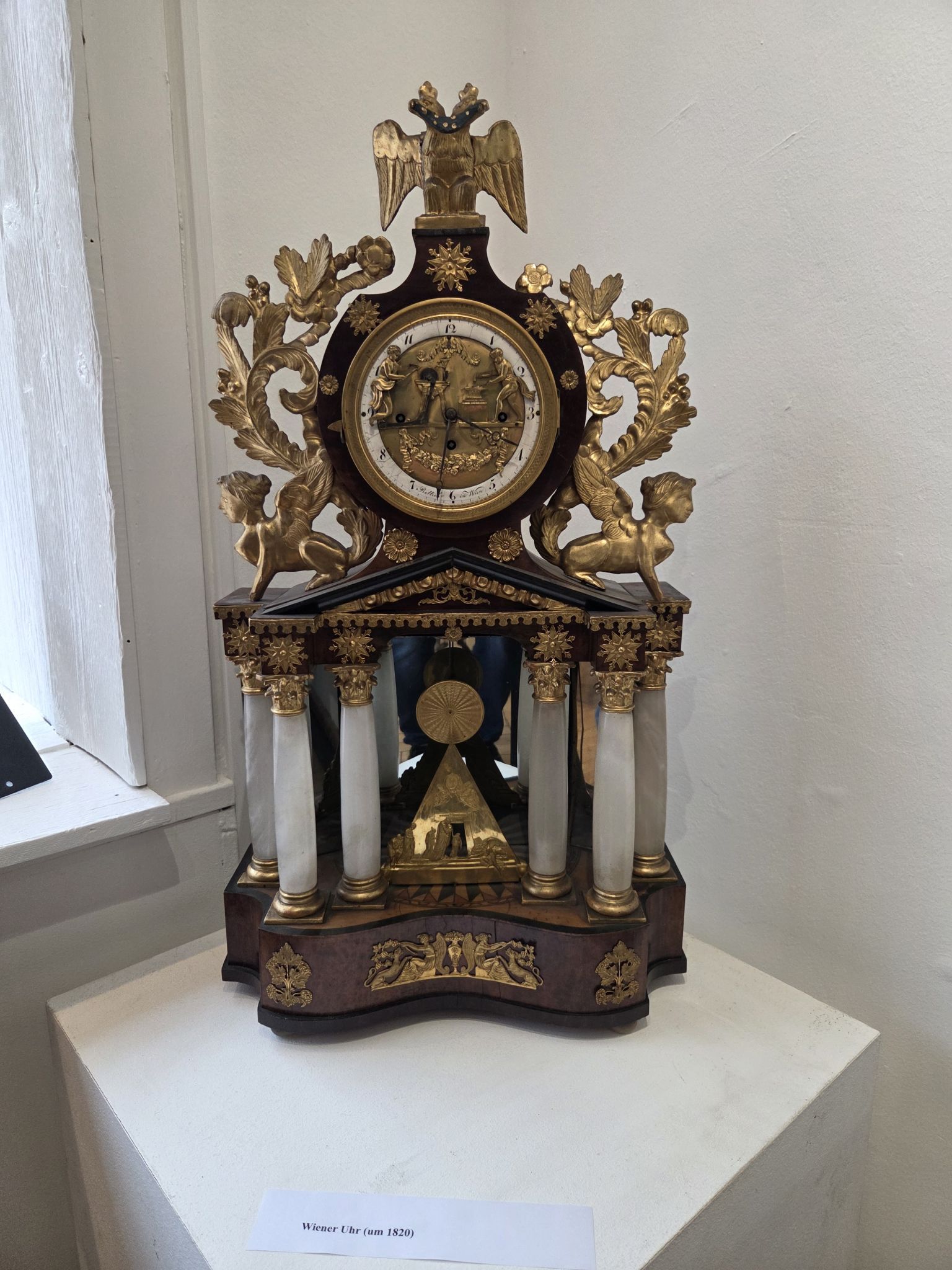 Wertvolle Uhr aus einem Bludenzer Nachlass.