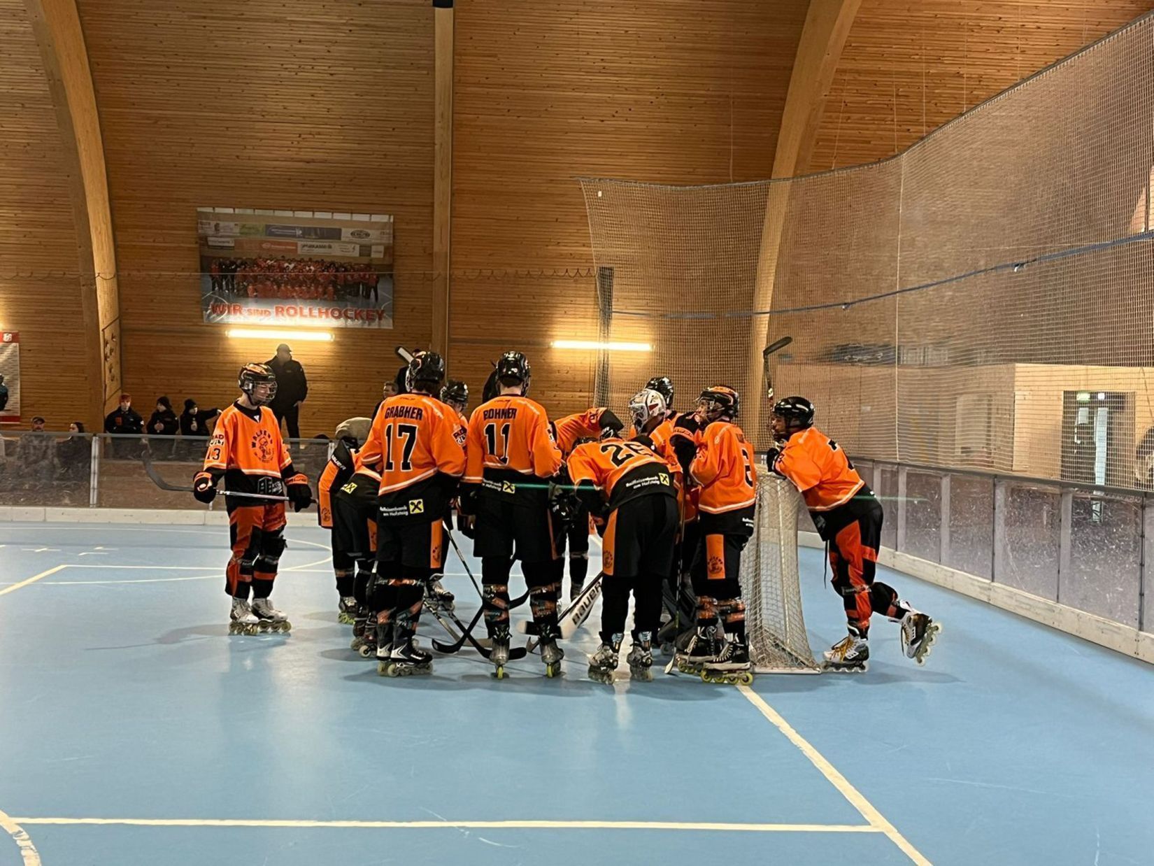 Nach einem Erfolg in der eigenen Halle folgte für die Walkers tags darauf eine Niederlage am Vierwaldstättersee. (Verein)