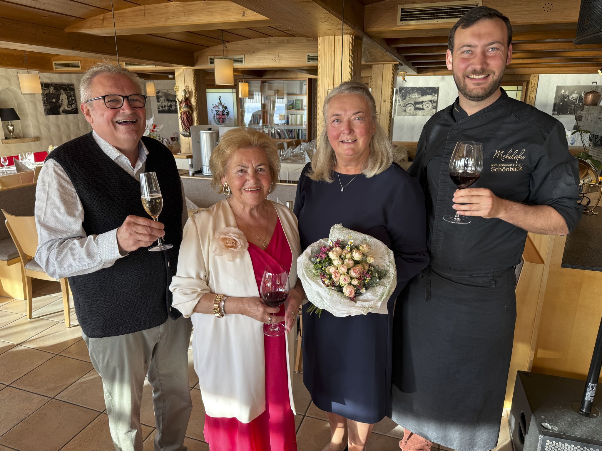 Drei Generationen Gastro-Dynastie/ Karlheinz, Herma, Monika und Jeremias Hehle 