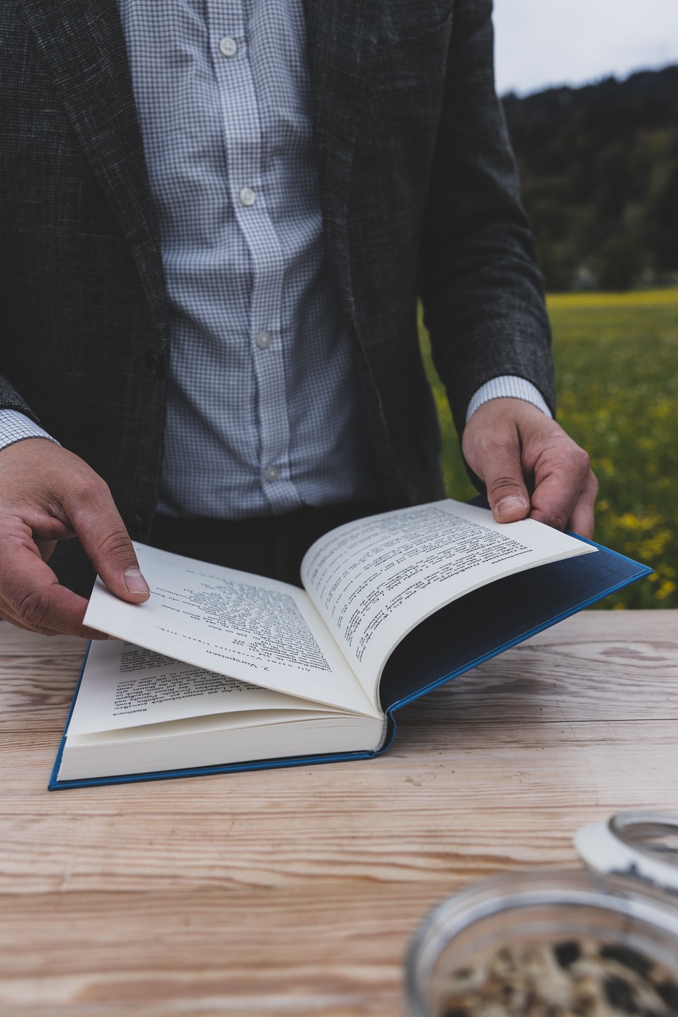 Das Kochbuch „Meine Küche“ umfasst über tausend Rezepte aus der regionalen Küche.