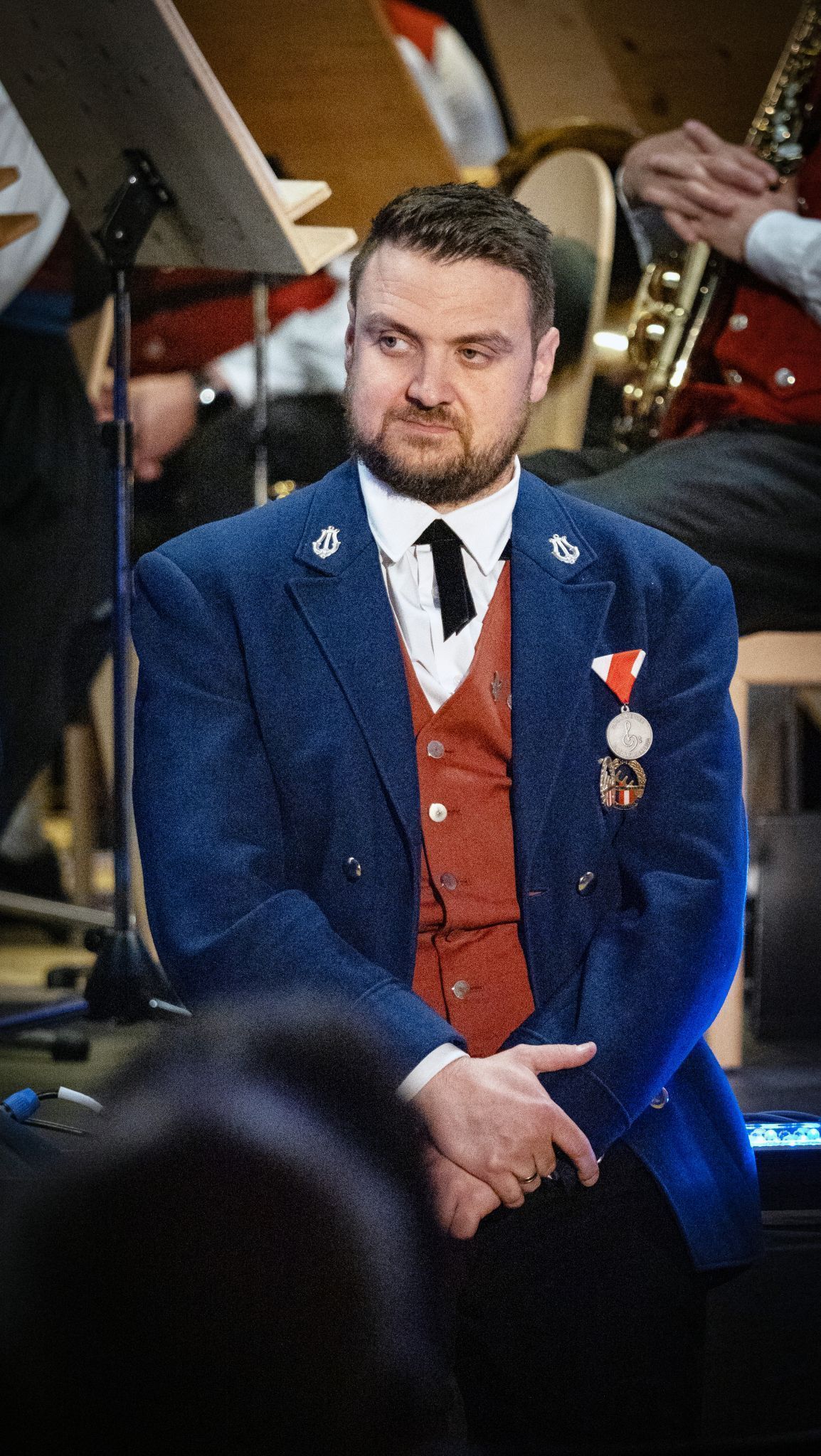 Doppeljubiläum: Wirtschaftler Tobias Leitner wurde beim Konzert mit der Ehrenmitgliedschaft bedacht, ebenso feierte er an diesem Tag seinen 40. Geburtstag.