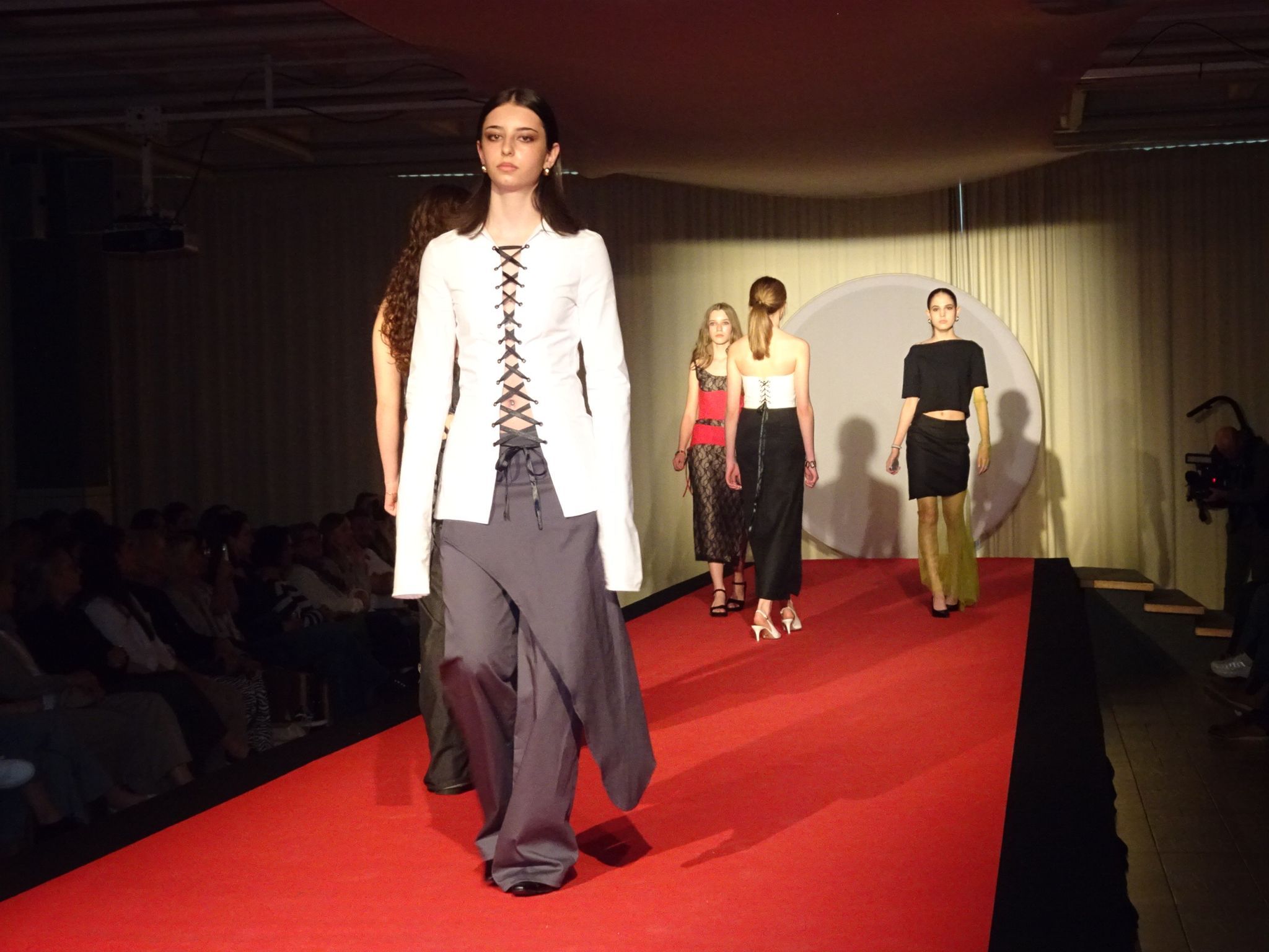 Die Show zeigte die Bandbreite der Ausbildung im Bereich Modedesign.