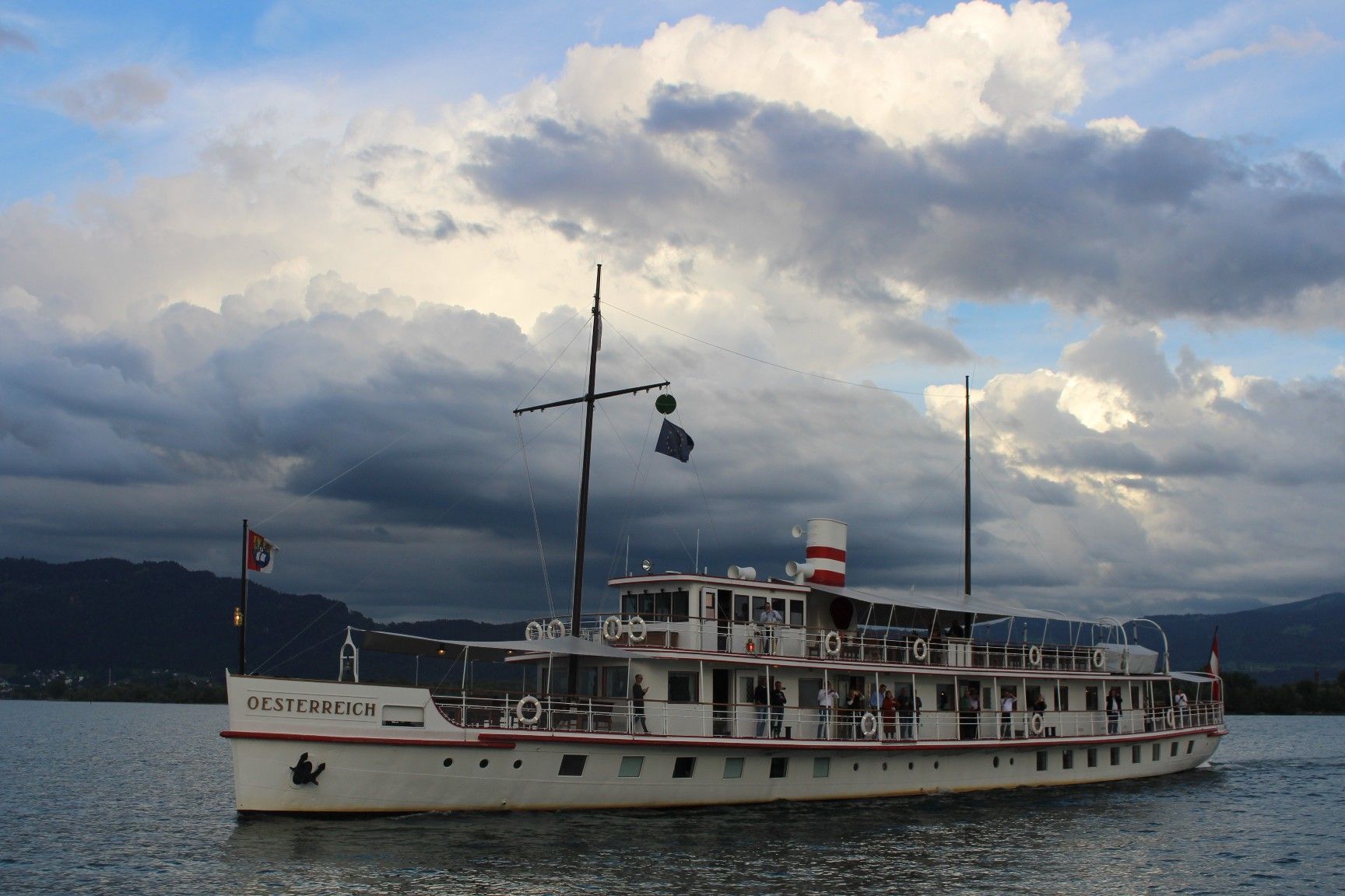 Auf der Oesterreich besteht in Romanshorn die Möglichkeit, das Schiff ausgiebig zu erkunden .