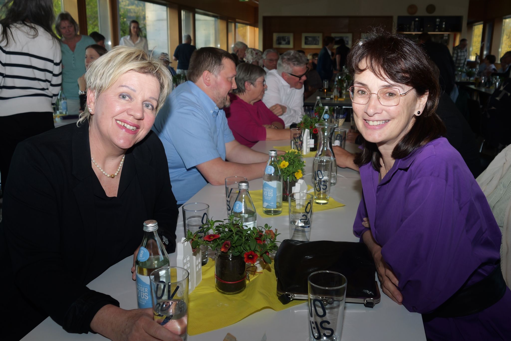 Vizebürgermeisterin Michaela Gort und Sonja Wallner.
